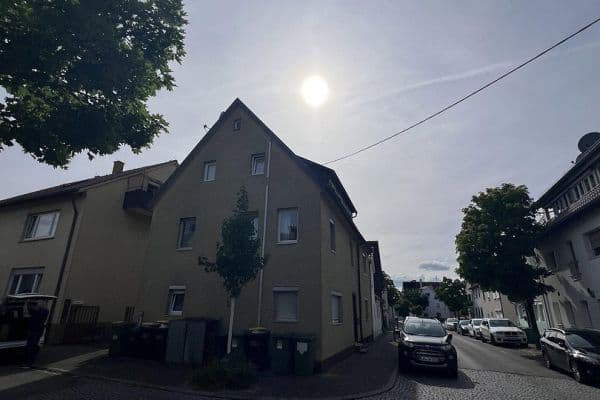 Prodej domu 209 m², pozemek 209 m², Asperg Prodej domu 209 m², pozemek 209 m², Asperg
