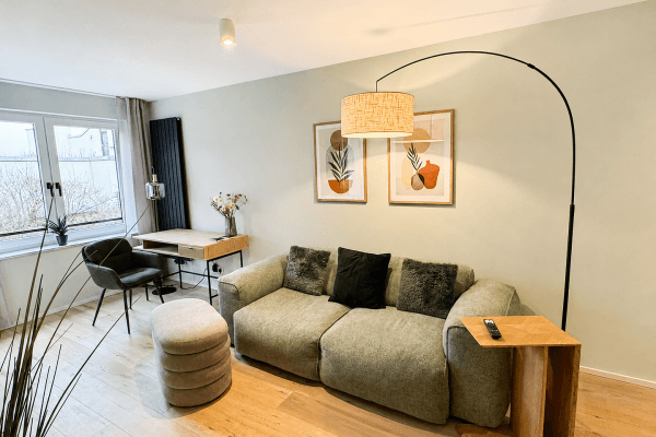 Pronájem bytu 1+kk 48 m², Herdweg 94G, Stuttgart, Bádensko-Württembersko Pronájem bytu 1+kk 48 m², Herdweg 94G, Stuttgart, Bádensko-Württembersko