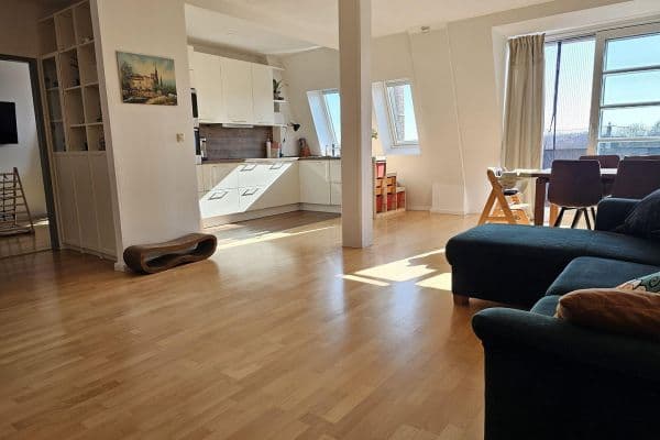 Prodej bytu 4+1 94 m², Kölner Str. 7D, Frechen Prodej bytu 4+1 94 m², Kölner Str. 7D, Frechen
