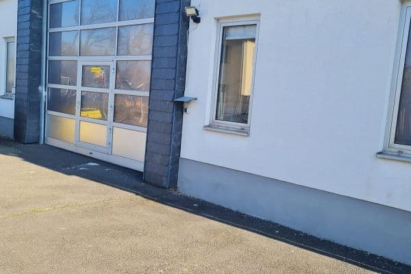 Pronájem nebytového prostoru 210 m², Kahl Pronájem nebytového prostoru 210 m², Kahl