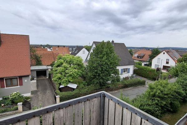 Pronájem bytu 3+1 73 m², Bubenreuth Pronájem bytu 3+1 73 m², Bubenreuth