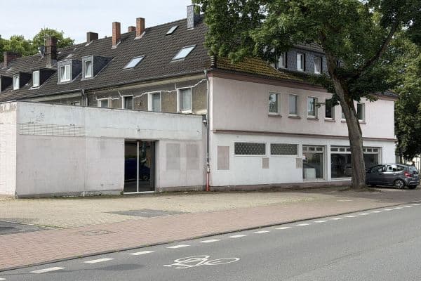 Pronájem nebytového prostoru 400 m², Gladbeck Pronájem nebytového prostoru 400 m², Gladbeck
