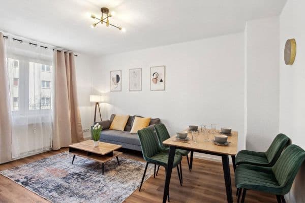 Pronájem bytu 2+1 50 m², Georg-Schumann-Str. 286b, Leipzig, Sasko Pronájem bytu 2+1 50 m², Georg-Schumann-Str. 286b, Leipzig, Sasko