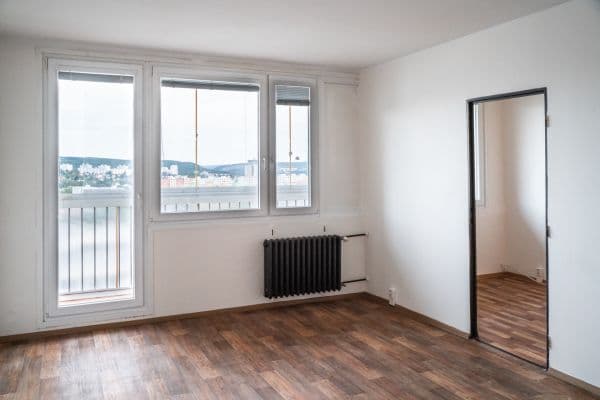 Prodej bytu 3+1 72 m², Daškova, Praha Prodej bytu 3+1 72 m², Daškova, Praha