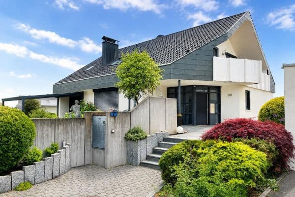 Prodej domu 258 m², pozemek 1.080 m², Welzheim Prodej domu 258 m², pozemek 1.080 m², Welzheim