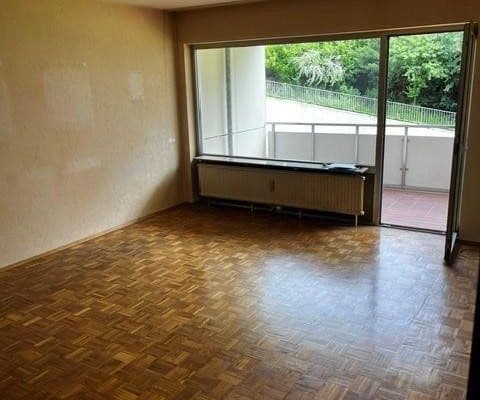 Pronájem bytu 3+1 74 m², Höhenberger Straße 21, Köln Pronájem bytu 3+1 74 m², Höhenberger Straße 21, Köln