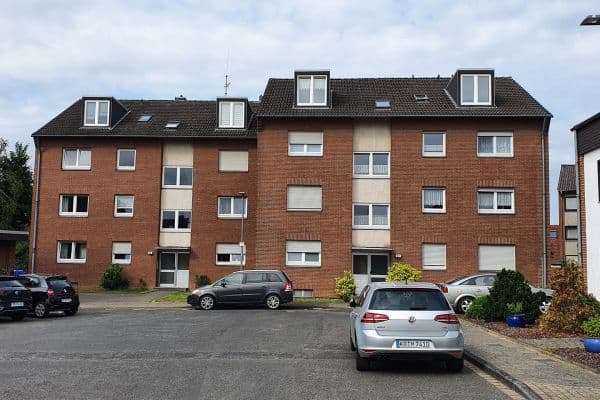 Pronájem bytu 3+1 81 m², Krefeld, Severní Porýní-Vestfálsko Pronájem bytu 3+1 81 m², Krefeld, Severní Porýní-Vestfálsko
