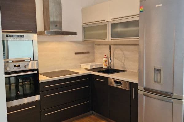 Pronájem bytu 2+kk 46 m², Václava Trojana, Praha Pronájem bytu 2+kk 46 m², Václava Trojana, Praha