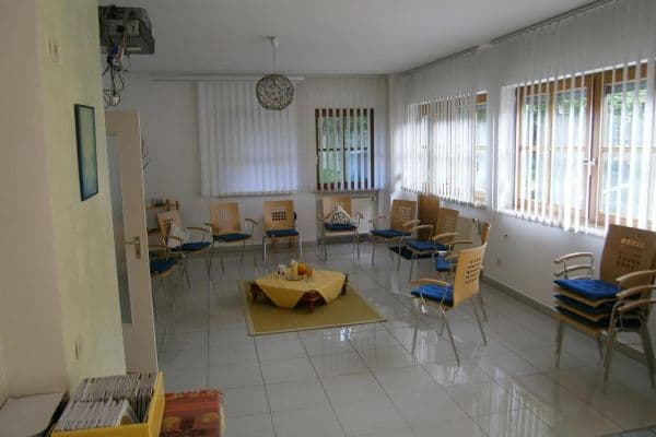 Prodej bytu 5+1 114 m², Bahnhofstraße 15, Mering Prodej bytu 5+1 114 m², Bahnhofstraße 15, Mering