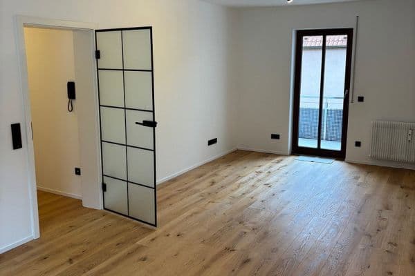 Prodej bytu 2+1 60 m², Brunnengasse 3, Gerolzhofen Prodej bytu 2+1 60 m², Brunnengasse 3, Gerolzhofen
