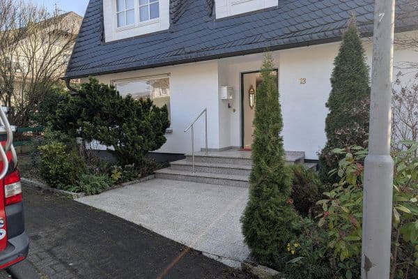 Prodej domu 162 m², pozemek 461 m², Wiesbaden Prodej domu 162 m², pozemek 461 m², Wiesbaden