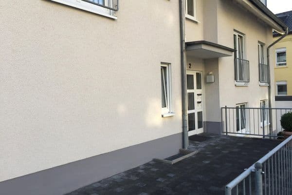 Pronájem bytu 2+1 63 m², Bergisch Gladbach Pronájem bytu 2+1 63 m², Bergisch Gladbach