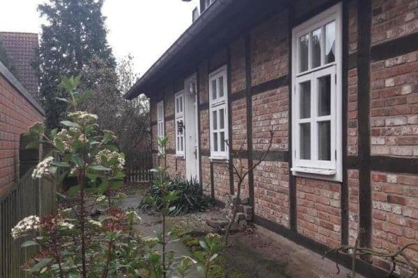 Prodej domu 200 m², pozemek 590 m², Wedemark Prodej domu 200 m², pozemek 590 m², Wedemark
