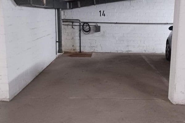 Prodej bytu 2+kk 80 m², Karlsruhe Straße / Kurfürstendamm, Berlin, Berlín Prodej bytu 2+kk 80 m², Karlsruhe Straße / Kurfürstendamm, Berlin, Berlín