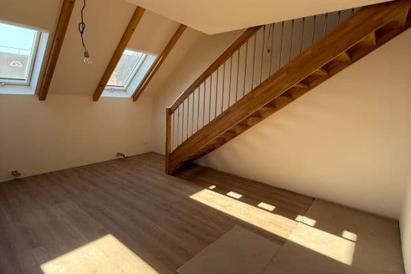 Pronájem bytu 6+kk 164 m², Chodská, Praha Pronájem bytu 6+kk 164 m², Chodská, Praha