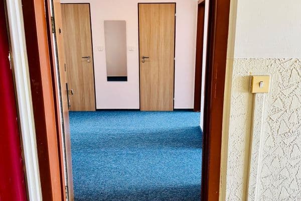 Pronájem bytu 3+1 75 m², Hekrova, Praha Pronájem bytu 3+1 75 m², Hekrova, Praha