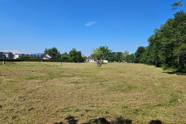 Prodej pozemku 1.000 m², Frýdek-Místek Prodej pozemku 1.000 m², Frýdek-Místek