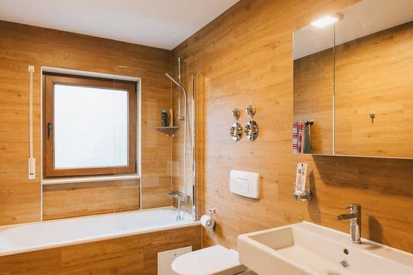 Prodej bytu 2+1 62 m², Scottweg 57, Stuttgart Prodej bytu 2+1 62 m², Scottweg 57, Stuttgart