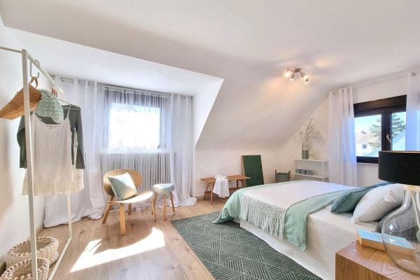 Prodej bytu 5+1 125 m², Lessingstr. 23, Singen Prodej bytu 5+1 125 m², Lessingstr. 23, Singen