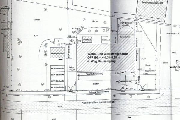 Prodej domu 540 m², pozemek 2.137 m², Akazienallee 10c, Wandlitz Prodej domu 540 m², pozemek 2.137 m², Akazienallee 10c, Wandlitz