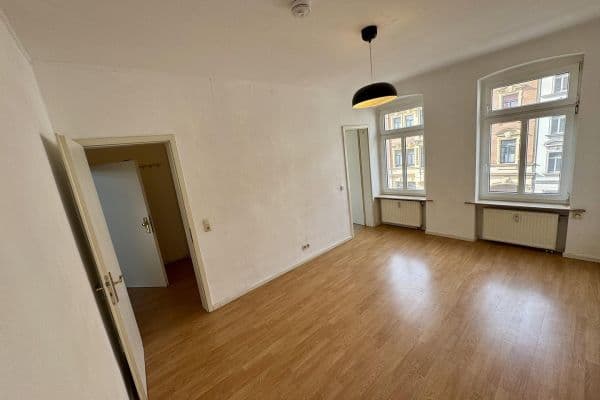 Pronájem bytu 1+1 24 m², Georg-Schumann-Str. 131, Leipzig Pronájem bytu 1+1 24 m², Georg-Schumann-Str. 131, Leipzig