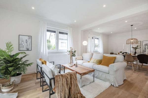 Prodej domu 120 m², pozemek 440 m², Oberursel Prodej domu 120 m², pozemek 440 m², Oberursel