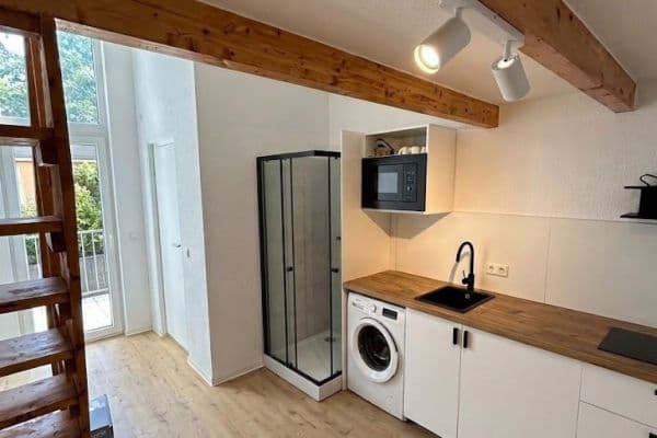 Pronájem bytu 1+1 14 m², Rathenauplatz 11, Wiesbaden Biebrich Pronájem bytu 1+1 14 m², Rathenauplatz 11, Wiesbaden Biebrich