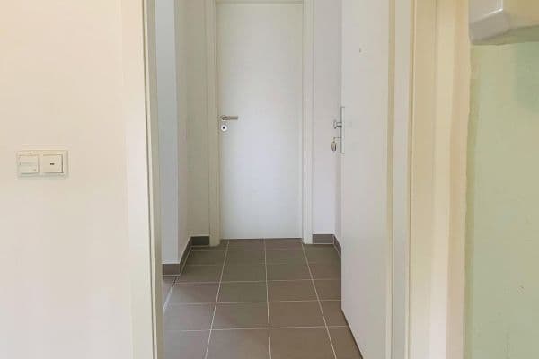 Pronájem bytu 2+1 60 m², Kaiserallee 31, Karlsruhe Pronájem bytu 2+1 60 m², Kaiserallee 31, Karlsruhe