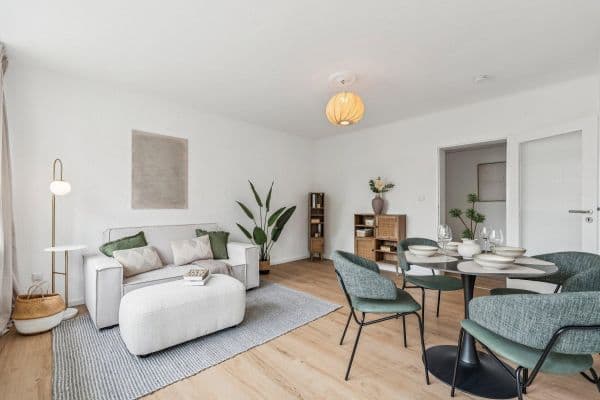 Prodej bytu 3+1 74 m², Braunschweig Prodej bytu 3+1 74 m², Braunschweig