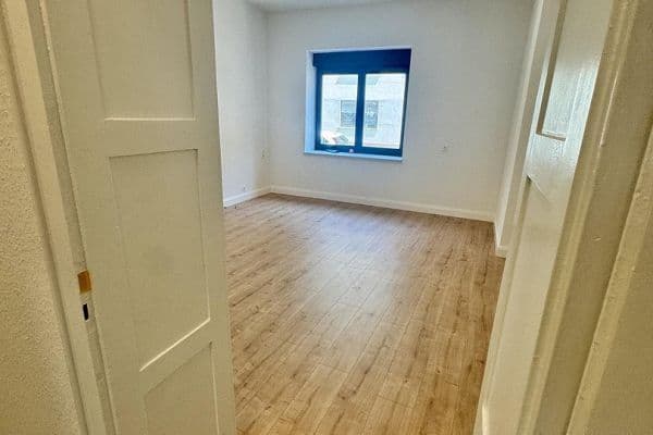 Pronájem bytu 65 m², Karlsruhe, Bádensko-Württembersko Pronájem bytu 65 m², Karlsruhe, Bádensko-Württembersko