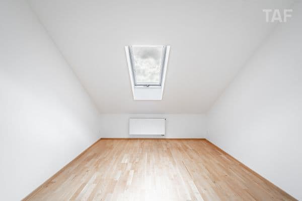 Prodej bytu 2+1 53 m², Milíčova, Praha Prodej bytu 2+1 53 m², Milíčova, Praha