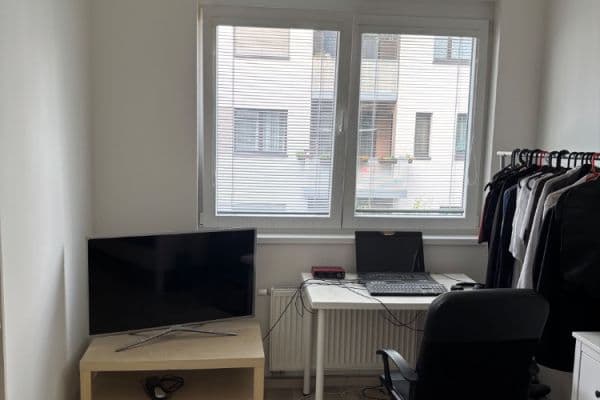 Pronájem bytu 3+kk 78 m², Saarinenova, Praha Pronájem bytu 3+kk 78 m², Saarinenova, Praha