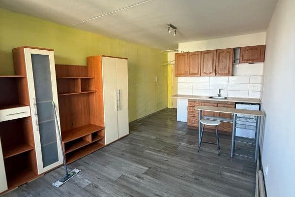 Pronájem bytu 1+kk 28 m², Voroněžská, Brno, Jihomoravský kraj Pronájem bytu 1+kk 28 m², Voroněžská, Brno, Jihomoravský kraj