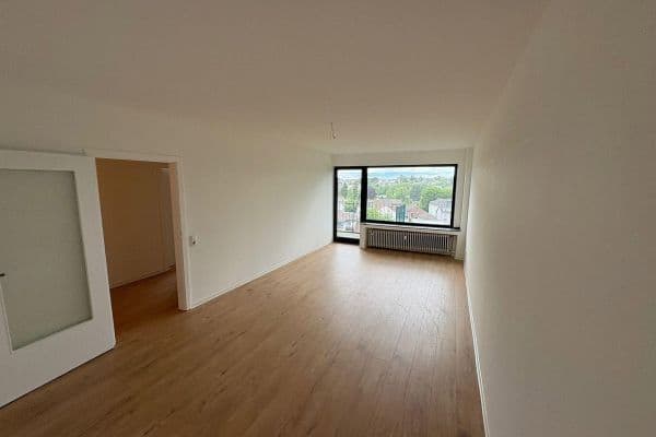 Pronájem bytu 2+1 65 m², Unter St. Clemens 28, Solingen Pronájem bytu 2+1 65 m², Unter St. Clemens 28, Solingen