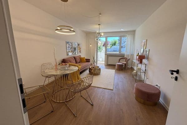 Prodej bytu 2+1 61 m², Köln, Severní Porýní-Vestfálsko Prodej bytu 2+1 61 m², Köln, Severní Porýní-Vestfálsko
