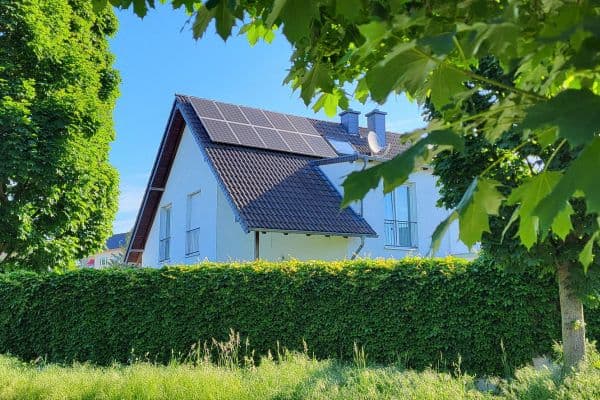 Prodej domu 135 m², pozemek 300 m², Leverkusen Prodej domu 135 m², pozemek 300 m², Leverkusen