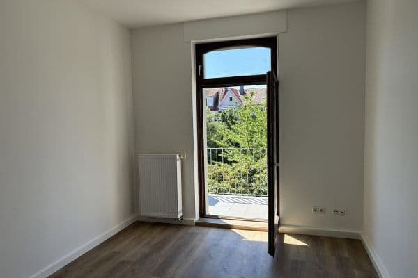 Pronájem bytu 3+1 71 m², Kaupstraße 5, Darmstadt Pronájem bytu 3+1 71 m², Kaupstraße 5, Darmstadt