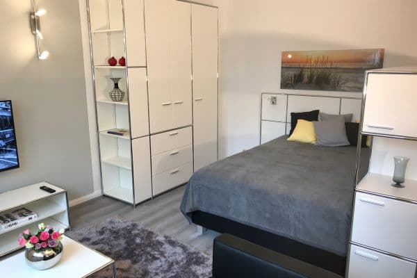 Pronájem bytu 1+1 35 m², Prinzregentenstr. 88, BERLIN, Berlín Pronájem bytu 1+1 35 m², Prinzregentenstr. 88, BERLIN, Berlín