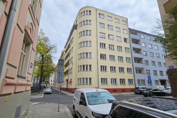 Prodej bytu 2+1 63 m², Veleslavínova, Ostrava, Moravskoslezský kraj Prodej bytu 2+1 63 m², Veleslavínova, Ostrava, Moravskoslezský kraj