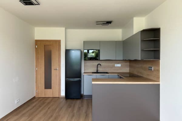 Pronájem bytu 2+kk 54 m², Jižní, Brno Pronájem bytu 2+kk 54 m², Jižní, Brno