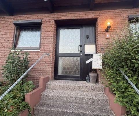 Prodej domu 144 m², pozemek 369 m², Goldregenweg 3, Wolfsburg Prodej domu 144 m², pozemek 369 m², Goldregenweg 3, Wolfsburg