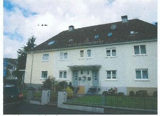 Prodej domu 142 m², pozemek 300 m², Siegen Prodej domu 142 m², pozemek 300 m², Siegen