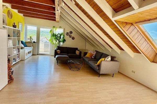 Pronájem bytu 2+1 80 m², Eberstadt Pronájem bytu 2+1 80 m², Eberstadt