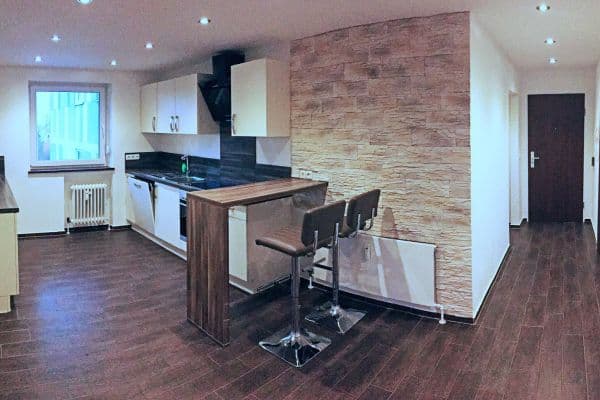 Pronájem bytu 4+1 96 m², Gunzenhausen Pronájem bytu 4+1 96 m², Gunzenhausen