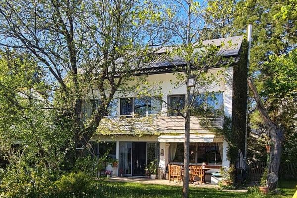 Prodej domu 240 m², pozemek 1.045 m², Neuried, Bavorsko Prodej domu 240 m², pozemek 1.045 m², Neuried, Bavorsko