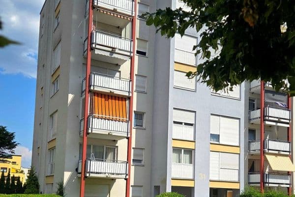 Prodej bytu 3+kk 80 m², Sindelfingen Prodej bytu 3+kk 80 m², Sindelfingen