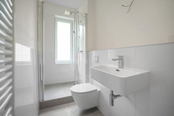Pronájem bytu 3+1 63 m², Waßmannstr. 9, Hannover, Dolní Sasko Pronájem bytu 3+1 63 m², Waßmannstr. 9, Hannover, Dolní Sasko