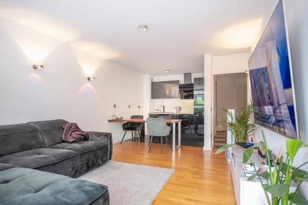Pronájem bytu 2+1 56 m², München, Bavorsko Pronájem bytu 2+1 56 m², München, Bavorsko