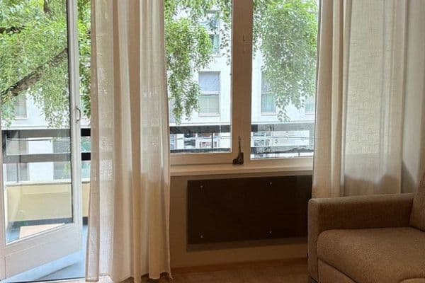 Pronájem bytu 1+1 28 m², Arcostr 10, Berlin, Berlín Pronájem bytu 1+1 28 m², Arcostr 10, Berlin, Berlín