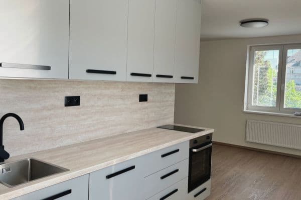 Pronájem bytu 2+kk 49 m², Sídliště Generála J. Kholla, Rakovník, Středočeský kraj Pronájem bytu 2+kk 49 m², Sídliště Generála J. Kholla, Rakovník, Středočeský kraj